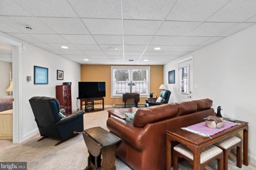 1123 Country Club Rd, Camp Hill PA  17011-1023 exterior