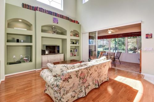 802 Whispering Wind Ct, Daytona Beach FL  32128-7515 exterior