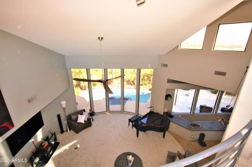 15904 Thistle Dr, Scottsdale AZ 85268-4347 exterior