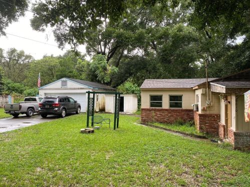 9610 38th Ct, Belleview, FL 34420-6204