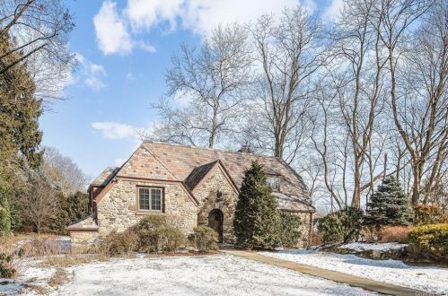 29 Corell Rd, Scarsdale, NY 10583-7450