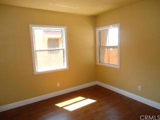653 93rd St, Los Angeles, CA 90002-1947