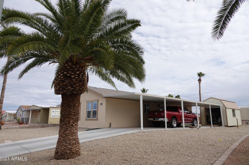 313 72nd Pl, Mesa, AZ 85208-1103