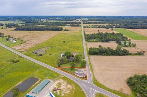 6892 Us Highway 68, Bellefontaine OH  43311-9562 exterior