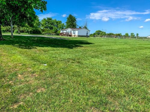 1261 Siders Rd, Fairfax, OH 45133-7878
