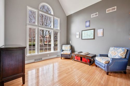 1555 Alaqua Dr, Sewickley PA  15143-9567 exterior