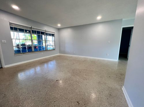 265 Mainsail St, Fort Pierce FL  34983-1710 exterior