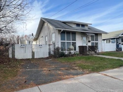 272 Stanley St, New Britain, CT 06051-3629