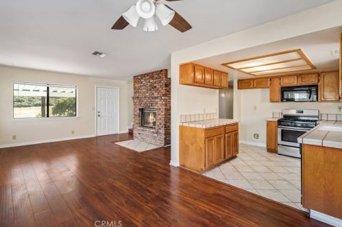 42558 Ranch Club Rd, Leona Valley CA  93532-1407 exterior