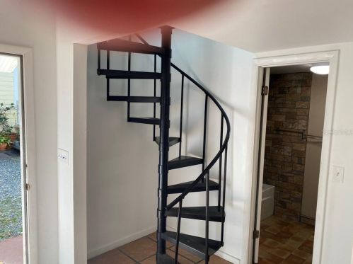 711 Livingston St, Orlando FL 32805-1529 exterior