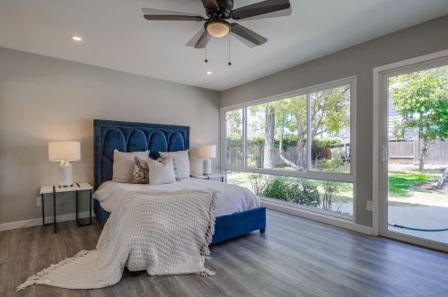 6979 Bobhird Dr, San Diego CA  92119-2021 exterior