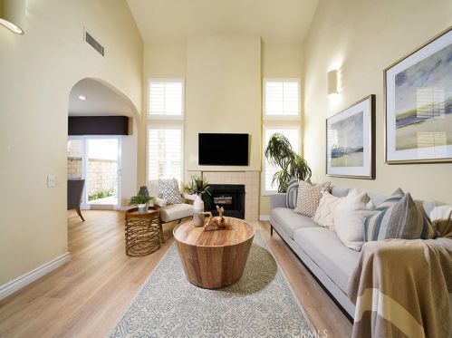 19014 Canyon Meadows Dr, Trabuco Canyon, CA 92679-1051
