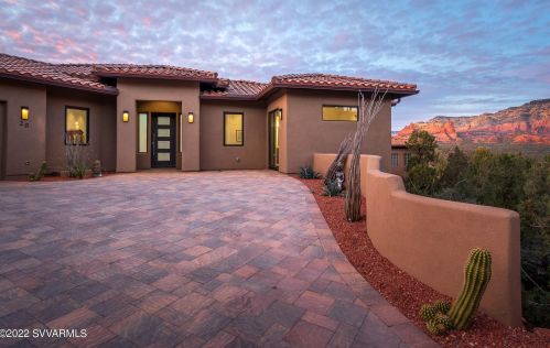 20 Brins Mesa Ln, Sedona, AZ 86336