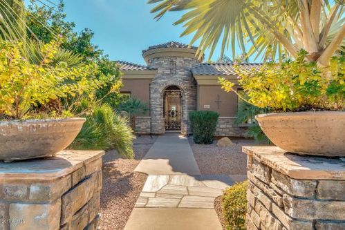 4655 Collinwood Dr, Gilbert, AZ 85298-4013