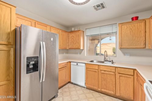 2652 84th Gln, Tolleson AZ  85353-8980 exterior