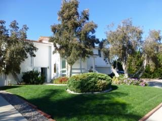 7619 Primavera Way, Carlsbad CA  92009-8239 exterior