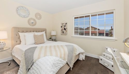 9858 Via Caceres, San Diego CA  92129-2717 exterior