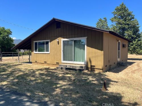21055 Barnes St, Middletown, CA 95461-9653