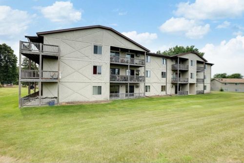 16534 Franklin Trl, Prior Lake MN  55372-3973 exterior