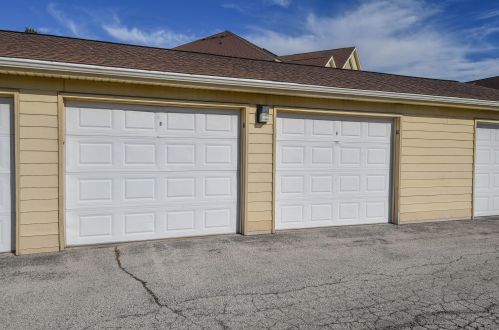 4821 Easy St, Chenequa WI  53029-1941 exterior
