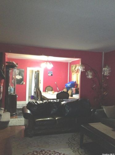 89-37 183rd St, Jamaica, NY 11423-1707