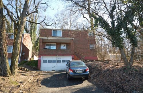 428 Hochberg Rd, Pittsburgh, PA 15235-1507