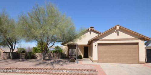 9931 Eugenia Dr, Tucson, AZ 85730-3150