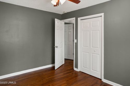 217 Burroughs Ave, Beaufort SC  29902-5307 exterior