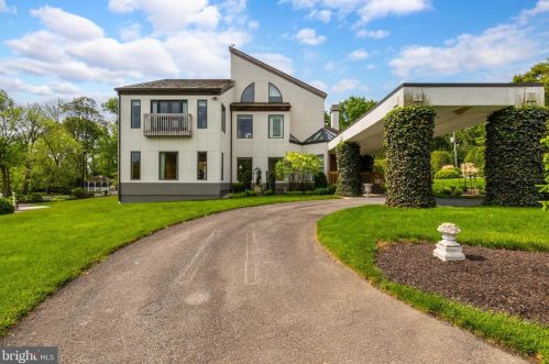 1880 Millport Rd, Lancaster, PA 17602-4030