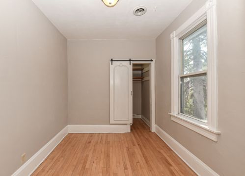 3115 Brisbane Ave, Milwaukee WI 53207-2605 exterior