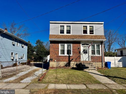 39 Harvard Ave, West Deptford, NJ 08093-1807