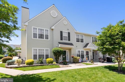 3805 Ebbtide Ln, Palmyra, NJ 08065-2137
