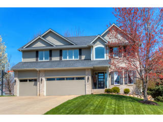 14791 Wildwood Dr, Des Moines, IA 50325-7766