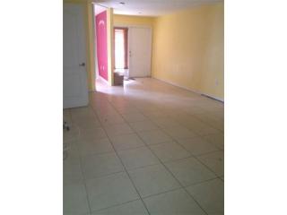 276 3rd St, Hialeah, FL 33010-4933