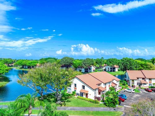 10738 Sun Palm Ln, Boynton Beach, FL 33437-2228
