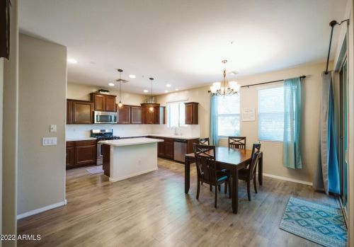 6581 Seton Ave, Gilbert, AZ 85298-4320
