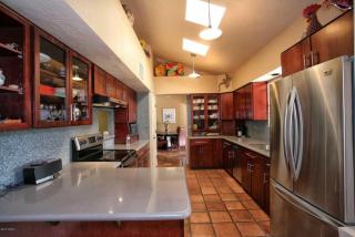 5101 Stonehouse Pl, Tucson, AZ 85750-9671