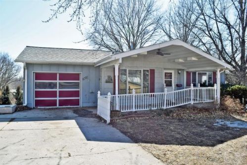 1613 Durant St, Harlan IA  51537-1220 exterior