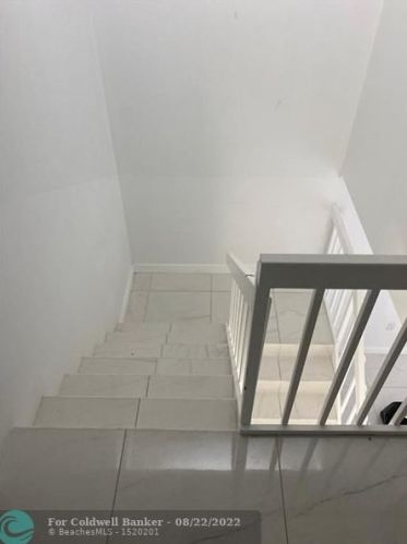 1700 Embassy Dr, West Palm Beach FL  33401-1913 exterior