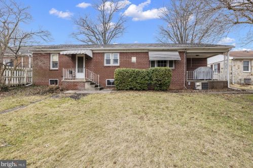 15 Lee St, Hanover PA  17331-1923 exterior