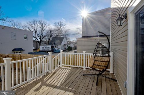 323 Bridge St, Yardley PA  19067-0071 exterior