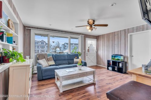 1019 Bowsprit Pt, Lacey Township NJ  08734-2706 exterior