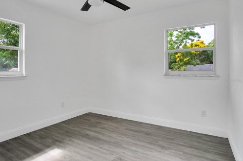 10 Celeste St, Apopka FL  32703-7502 exterior