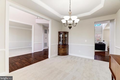 5410 Dabneys Mill Ct, Haymarket VA  20169-4519 exterior