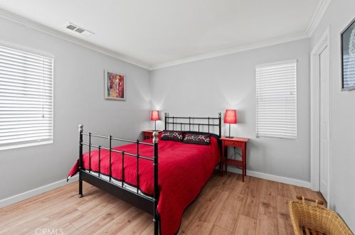 27122 Brown Oaks Way, Santa Clarita CA  91387-3894 exterior