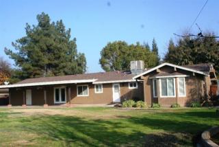 12308 Trieste Dr, Madera, CA 93636-7705