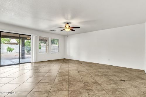 524 Orch Way, Gilbert AZ 85233-5337 exterior