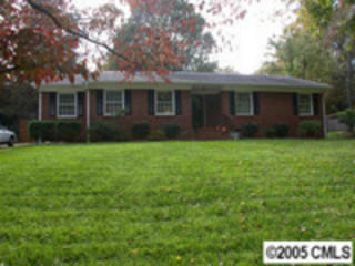 5808 Wedgewood Dr, Charlotte, NC 28210-2439