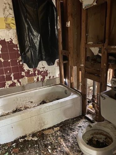 2224 Central Dr, Gary IN  46407-1736 exterior