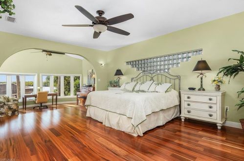26876 Mclaughlin Blvd, Bonita Springs FL  34134-3846 exterior